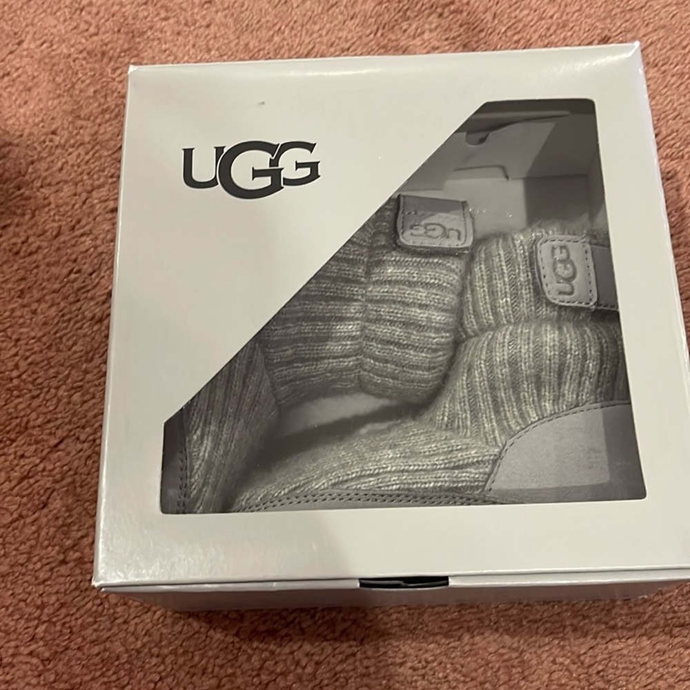 UGG little bootie
